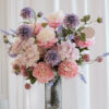 Bình hoa mẫu đơn mix thược dược tone hồng tím