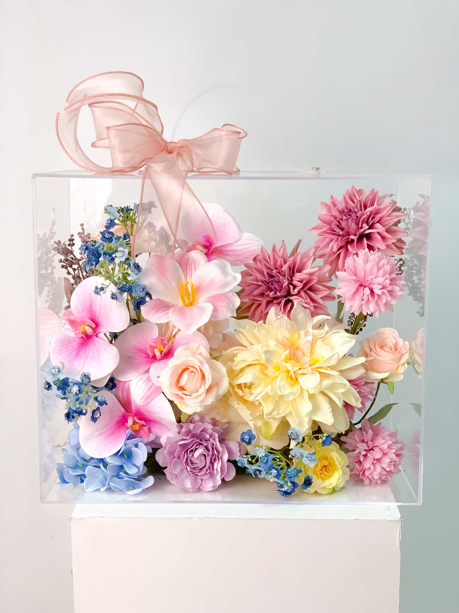 Vali hoa quà tặng mix thược dược tulip hoa baby tone hồng tím