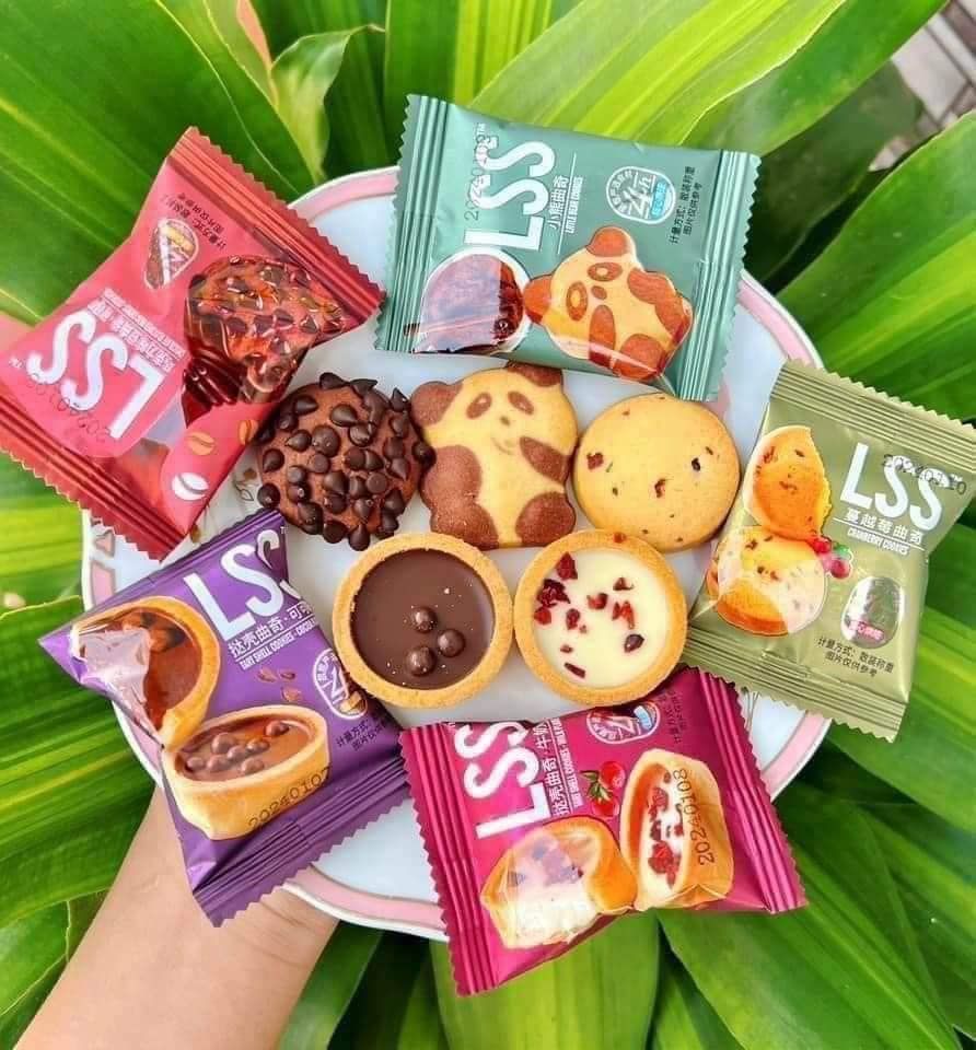 Bánh kẹo, đồ ăn vặt