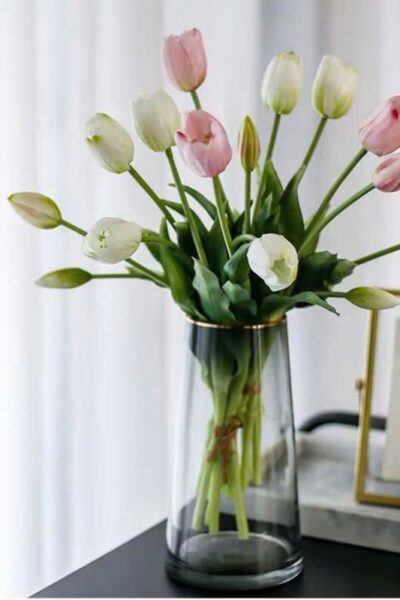 Bình hoa tulip cao su trang trí phòng khách