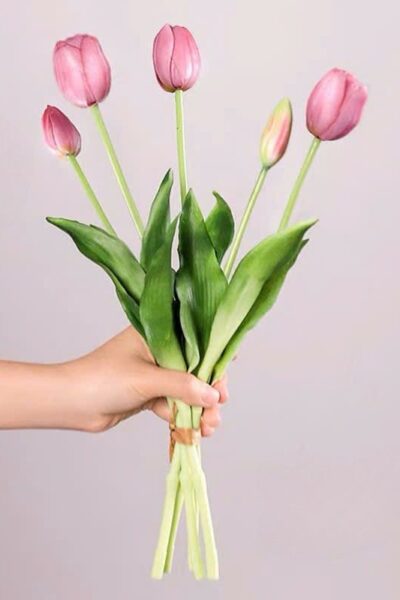 Bó hoa tulip cao su 5 bông màu hồng đậm