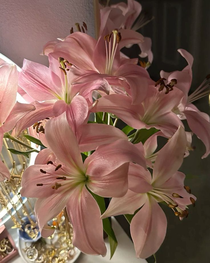 Ý nghĩa hoa ly theo từng dịp đặc biệt